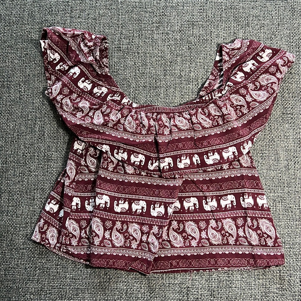 Rue 21, Elephant Crop Top, Size S